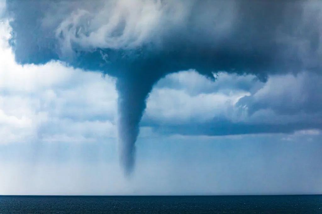 The Devastating Account of the "Bayesian" Yacht
